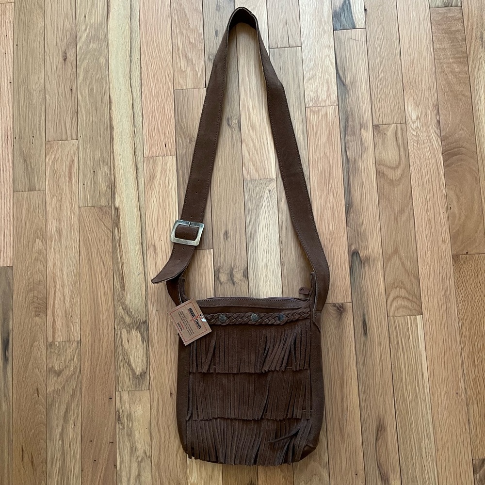 ✨NEW✨ Minnetonka Brown Suede Leather Fringe Crossbody Bag